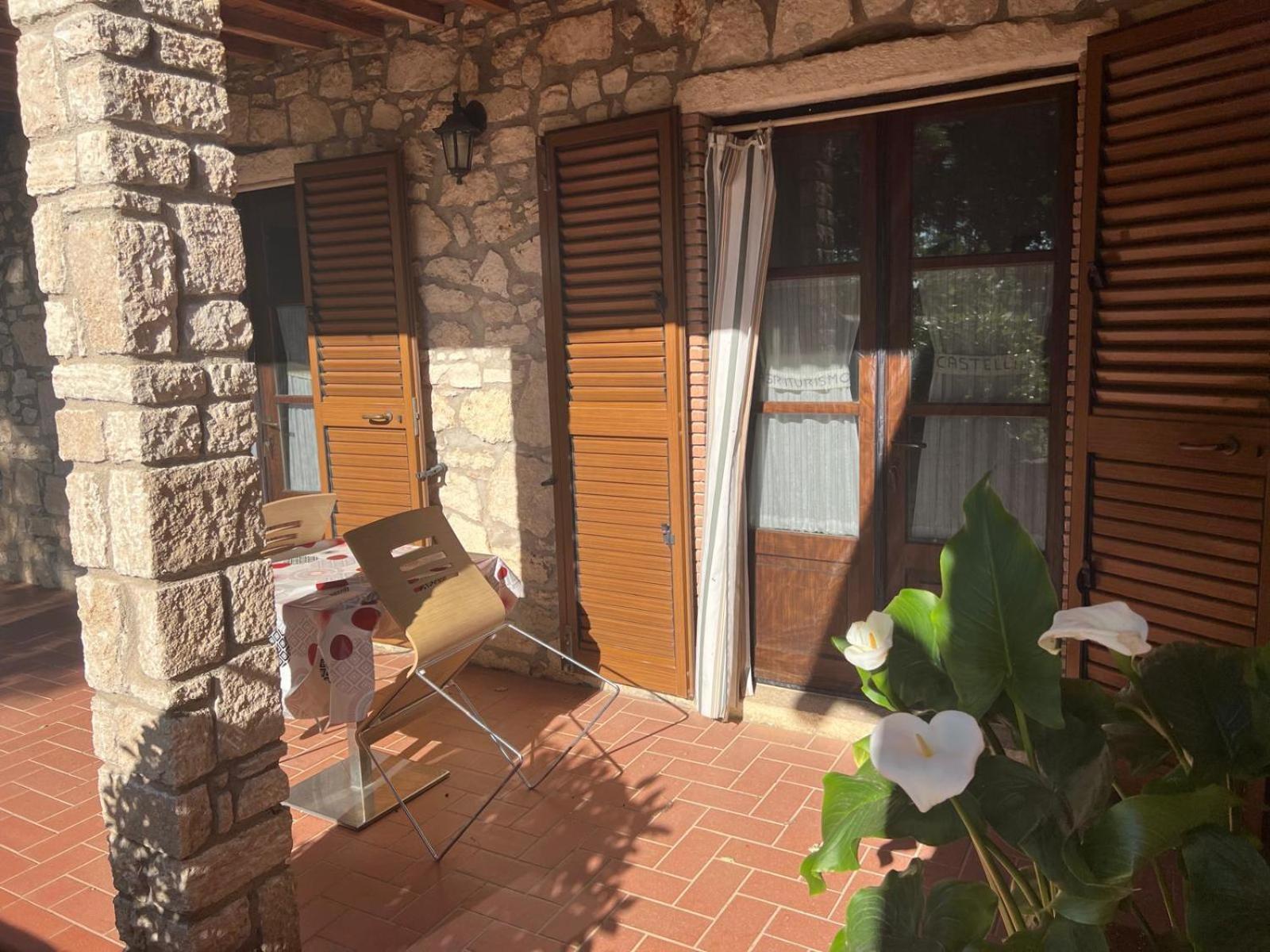 Agriturismo La Castellina Сатурния Екстериор снимка